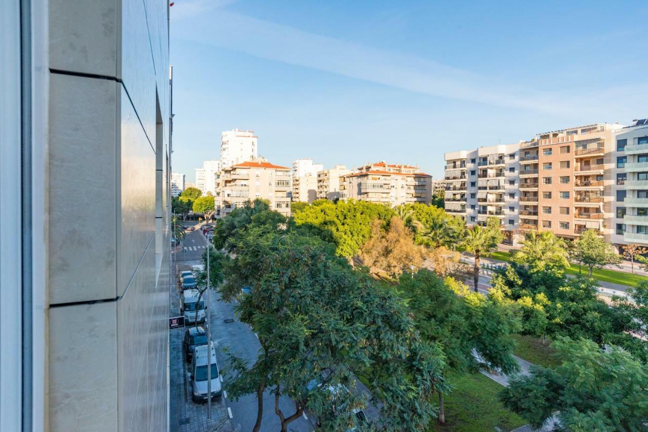 Lu&Cia La Playa Apartment Malaga Ngoại thất bức ảnh